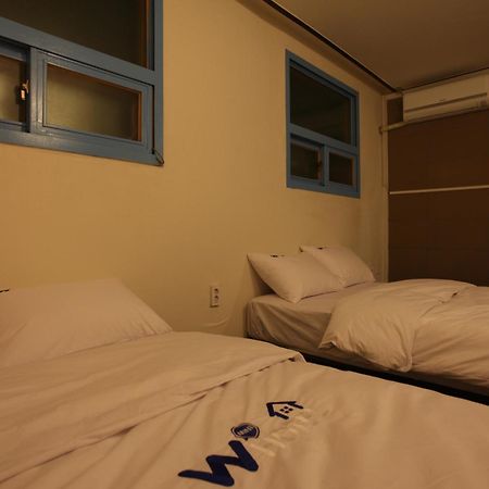 W Mini Hotel Dongdaemoon Seul Zewnętrze zdjęcie