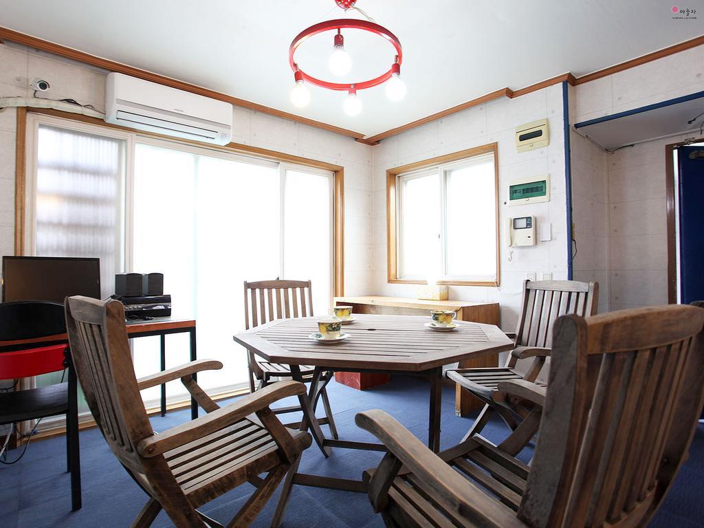 W Mini Hotel Dongdaemoon Seul Zewnętrze zdjęcie