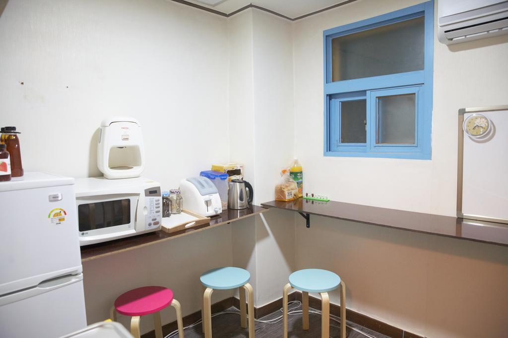 W Mini Hotel Dongdaemoon Seul Zewnętrze zdjęcie