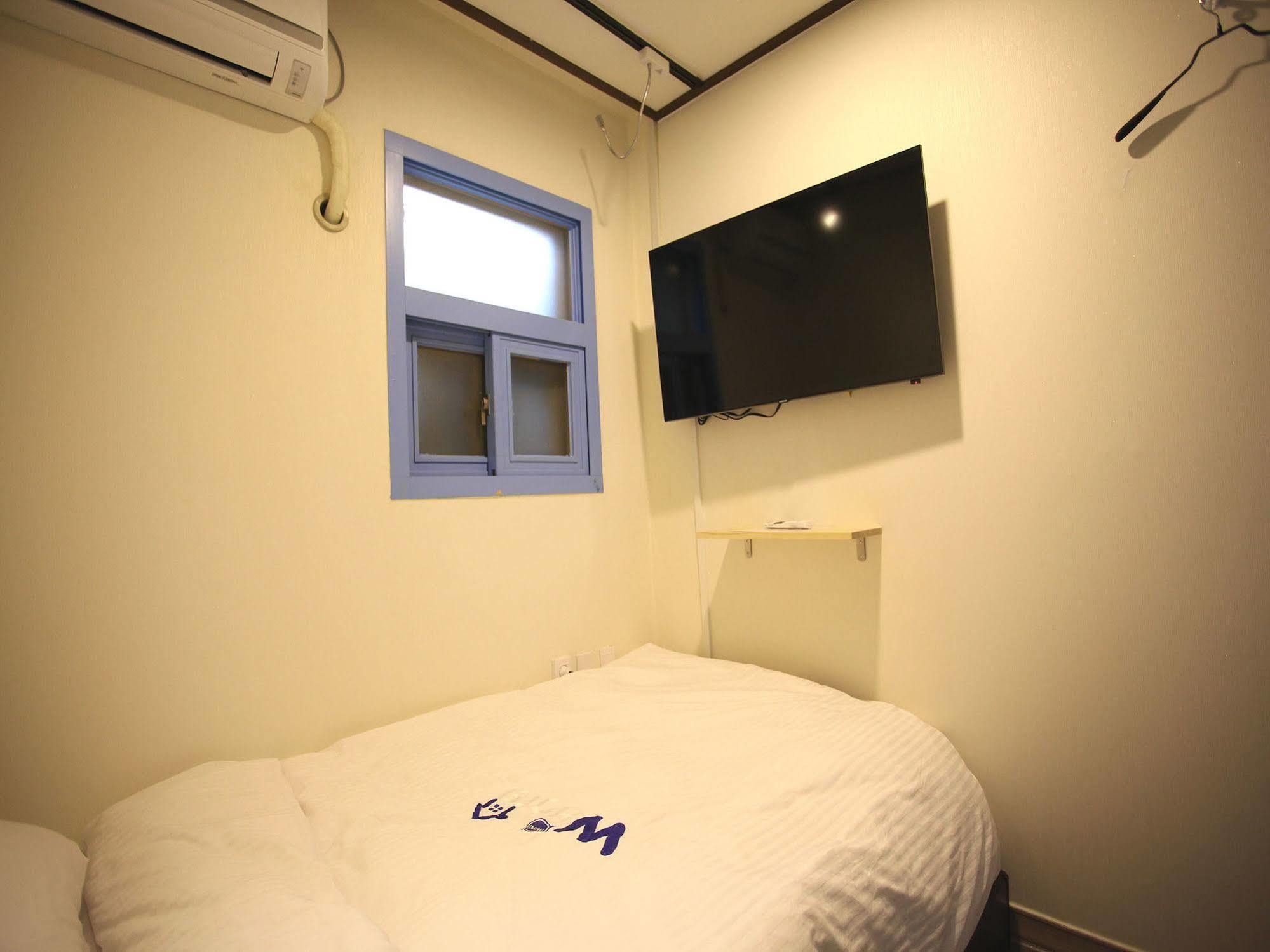 W Mini Hotel Dongdaemoon Seul Zewnętrze zdjęcie